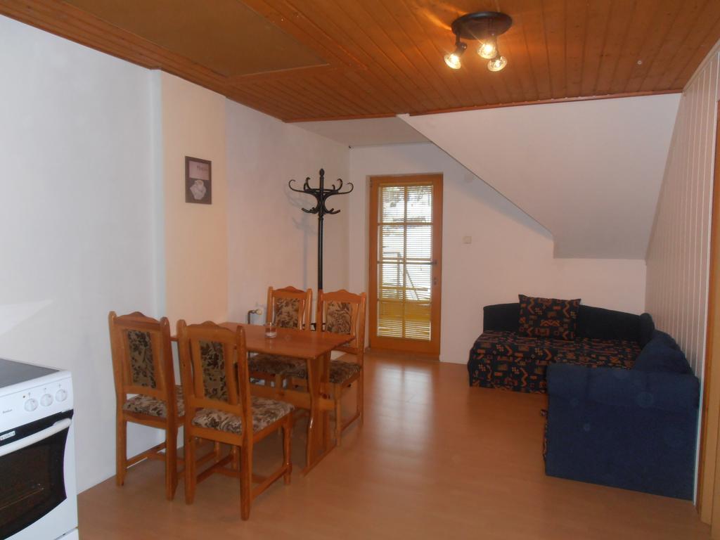 Apartment Veronika Přední Výtoň Ruang foto